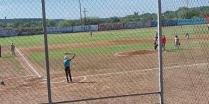 DESTACAN JÓVENES DE MOCTEZUMA EN LA LIGA JUVENIL DE BÉISBOL